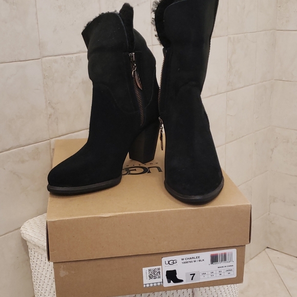 UGG Shoes - NWOT UGG Boots